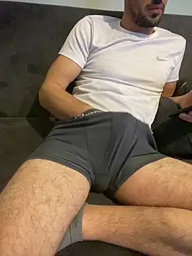 Snapshot of mertt3457 chatting on February 8, 2025, 6:44 pm mertt3457 online show from February 8, 2025, 6:44 pm