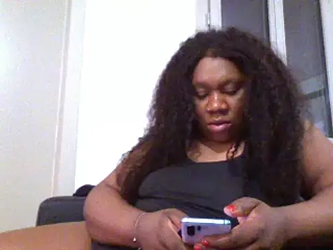 Snapshot of bonbonaumiel chatting on December 15, 2024, 8:04 pm bonbonaumiel online show from December 15, 2024, 8:04 pm