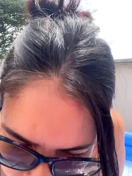  sex in paradise  online show from October 7, 2025, 4:08 pm