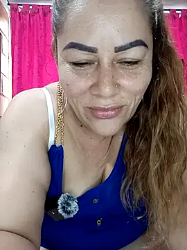 SluttyMilf79 online show from September 28, 2025, 12:23 pm