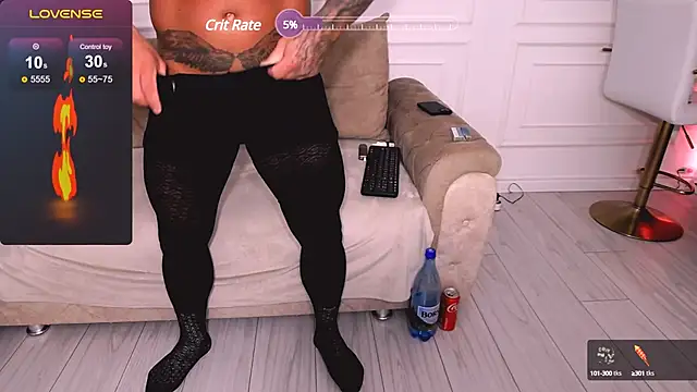 Snapshot of UrsuKing chatting on January 10, 2025, 8:04 pm UrsuKing online show from January 10, 2025, 8:04 pm