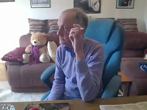 Snapshot of Ferret7777 chatting on April 21, 2026, 4:24 pm Ferret7777 online show from April 21, 2026, 4:24 pm