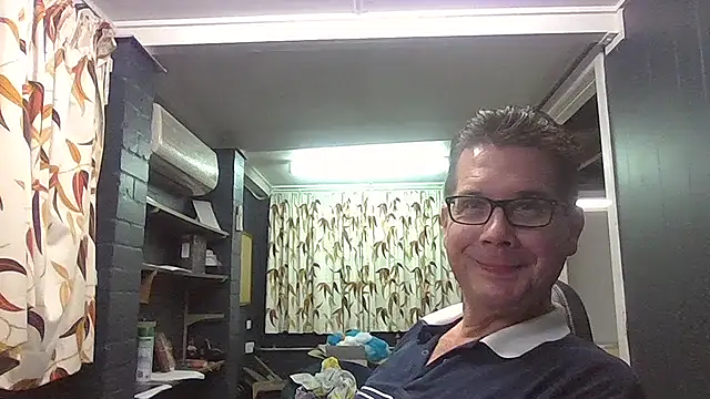 tilobinder online show from December 30, 2024, 2:30 pm