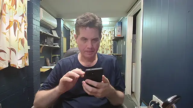 tilobinder online show from February 18, 2026, 1:18 pm