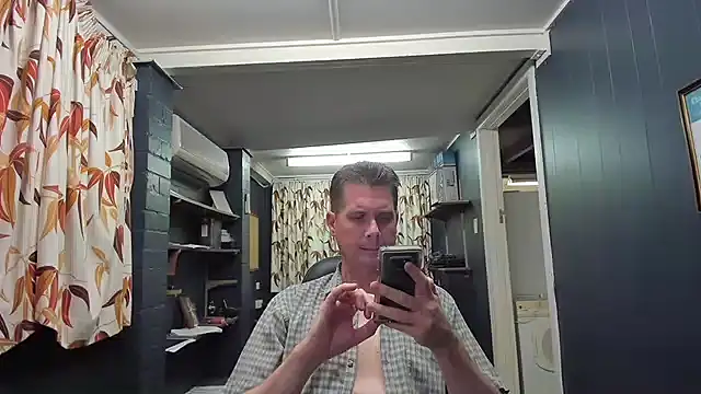 tilobinder online show from December 17, 2024, 10:01 am