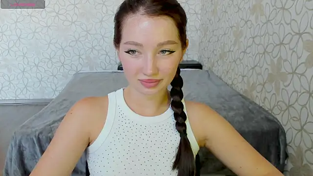 Snapshot of Lissa_Cristal chatting on August 4, 2026, 10:20 am Lissa Cristal online show from August 4, 2026, 10:20 am
