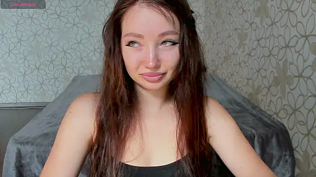 Snapshot of Lissa_Cristal chatting on July 28, 2026, 3:14 am Lissa Cristal online show from July 28, 2026, 3:14 am