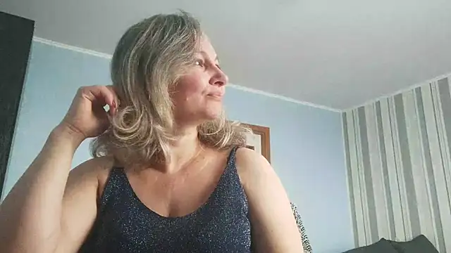 EdithManning online show from February 14, 2026, 6:46 am