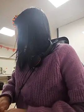 maria lasexy online show from October 24, 2025, 1:54 pm