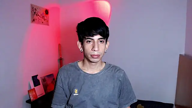 Snapshot of Zack_Kingg chatting on October 8, 2025, 3:46 pm Zack Kingg online show from October 8, 2025, 3:46 pm