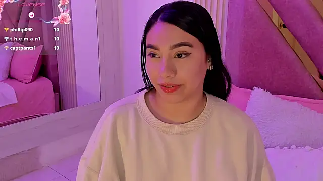 Snapshot of Sofi_booty chatting on January 30, 2025, 5:17 pm Sofi booty online show from January 30, 2025, 5:17 pm