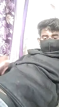Snapshot of piyush_7inch chatting on January 23, 2025, 8:15 am piyush 7inch online show from January 23, 2025, 8:15 am