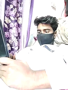 Snapshot of piyush_7inch chatting on December 13, 2024, 6:00 am piyush 7inch online show from December 13, 2024, 6:00 am