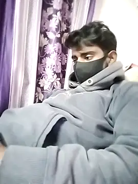 Snapshot of piyush_7inch chatting on December 15, 2024, 4:15 pm piyush 7inch online show from December 15, 2024, 4:15 pm