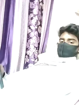 Snapshot of piyush_7inch chatting on December 9, 2024, 3:44 pm piyush 7inch online show from December 9, 2024, 3:44 pm