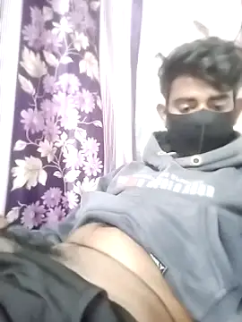 Snapshot of piyush_7inch chatting on January 12, 2025, 10:12 am piyush 7inch online show from January 12, 2025, 10:12 am