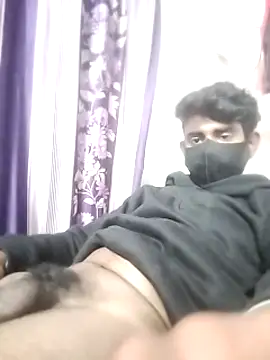 Snapshot of piyush_7inch chatting on January 17, 2025, 4:47 pm piyush 7inch online show from January 17, 2025, 4:47 pm