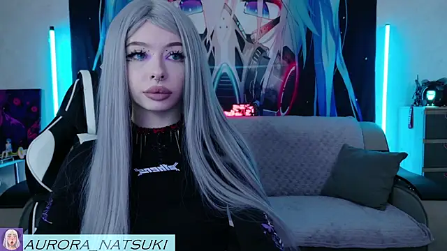 Snapshot of Aurora_Natsuki chatting on October 18, 2025, 7:16 pm Aurora Natsuki online show from October 18, 2025, 7:16 pm