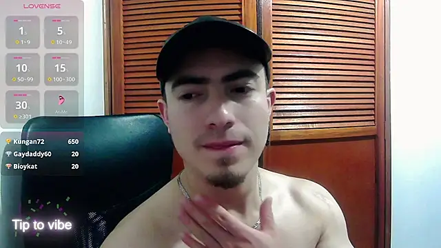 dragon1006 online show from June 2, 2026, 9:09 am