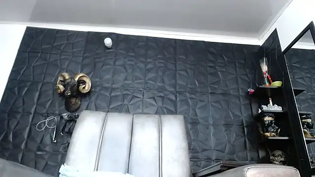 Hanna Fox 69 online show from April 11, 2026, 10:30 am