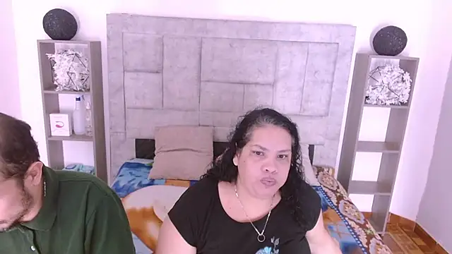 Candy and Jh0n online show from December 14, 2025, 3:02 am