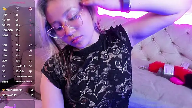 Snapshot of Aliiceyong chatting on February 22, 2025, 6:28 am Aliiceyong online show from February 22, 2025, 6:28 am