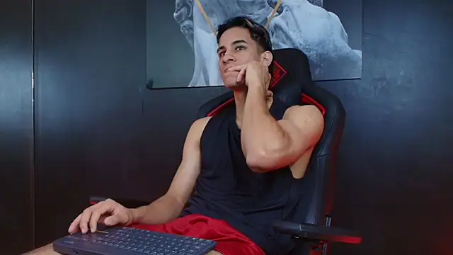 JakeMoxley online show from September 17, 2025, 4:09 pm