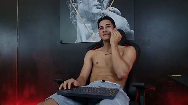 JakeMoxley online show from October 28, 2025, 11:53 am