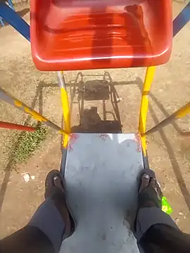 Snapshot of sudhastriper chatting on December 2, 2025, 5:42 am sudhastriper online show from December 2, 2025, 5:42 am