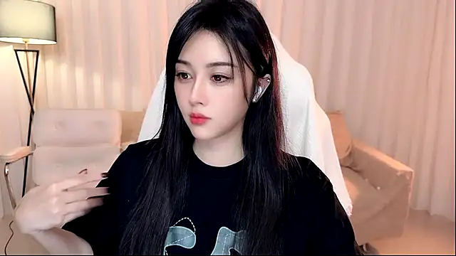 K-moumou online show from July 17, 2026, 4:04 pm