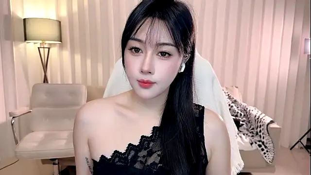 Snapshot of K-moumou chatting on September 25, 2025, 3:29 pm K-moumou online show from September 25, 2025, 3:29 pm