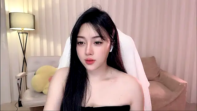 Snapshot of K-moumou chatting on May 4, 2026, 4:54 pm K-moumou online show from May 4, 2026, 4:54 pm