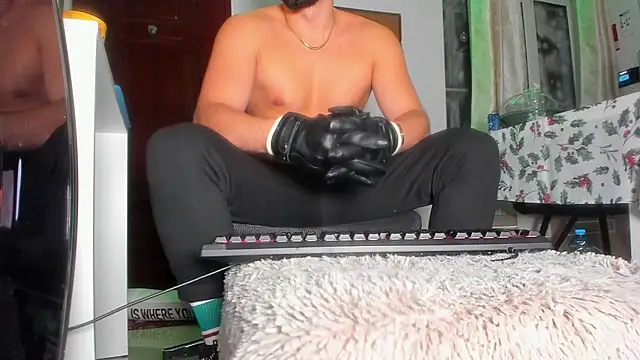 welcometo hell online show from December 2, 2025, 11:50 pm