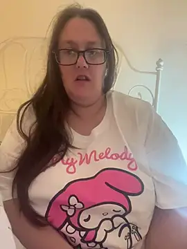 Snapshot of Foxy_Evie40XO chatting on February 11, 2025, 1:41 pm Foxy Evie40XO online show from February 11, 2025, 1:41 pm