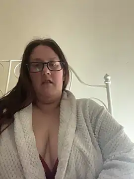 Snapshot of Foxy_Evie40XO chatting on December 23, 2024, 10:55 pm Foxy Evie40XO online show from December 23, 2024, 10:55 pm