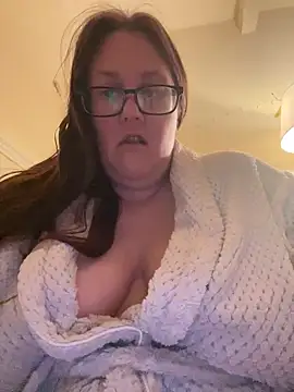 Snapshot of Foxy_Evie40XO chatting on January 1, 2025, 8:13 am Foxy Evie40XO online show from January 1, 2025, 8:13 am