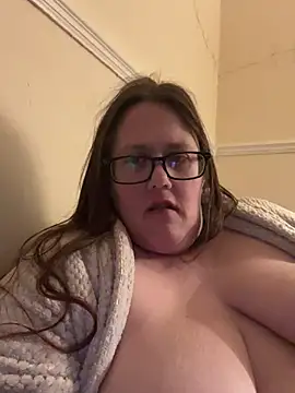 Snapshot of Foxy_Evie40XO chatting on March 5, 2025, 12:38 am Foxy Evie40XO online show from March 5, 2025, 12:38 am