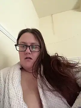 Snapshot of Foxy_Evie40XO chatting on January 26, 2025, 10:45 am Foxy Evie40XO online show from January 26, 2025, 10:45 am