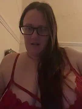 Snapshot of Foxy_Evie40XO chatting on February 9, 2025, 11:04 pm Foxy Evie40XO online show from February 9, 2025, 11:04 pm