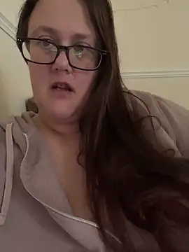 Snapshot of Foxy_Evie40XO chatting on February 9, 2025, 10:09 am Foxy Evie40XO online show from February 9, 2025, 10:09 am