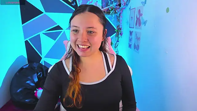 Carol Pinter online show from April 18, 2026, 7:58 pm