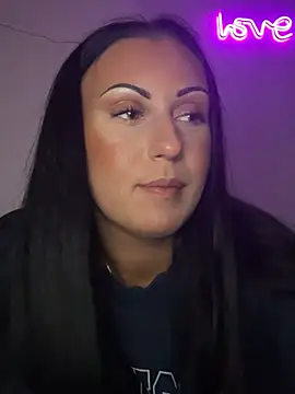 Snapshot of SweNatasha chatting on December 12, 2024, 12:27 am SweNatasha online show from December 12, 2024, 12:27 am