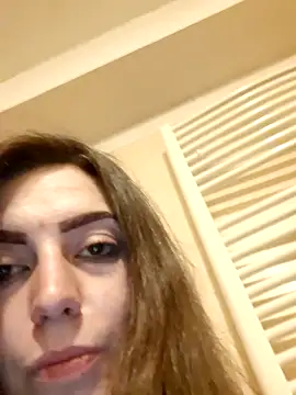 NataliaAmaru online show from November 22, 2025, 3:22 pm