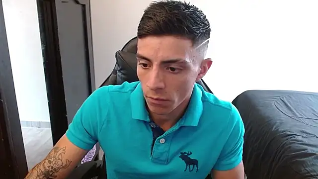 kv   xxx  online show from October 28, 2025, 3:44 pm