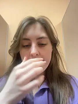 Snapshot of Topvi_ chatting on January 19, 2025, 10:39 am Topvi  online show from January 19, 2025, 10:39 am
