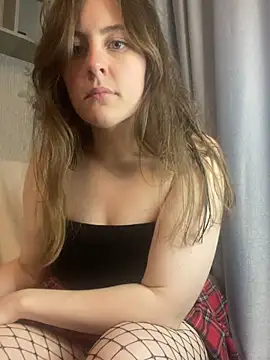 Snapshot of Topvi_ chatting on January 15, 2025, 1:20 pm Topvi  online show from January 15, 2025, 1:20 pm
