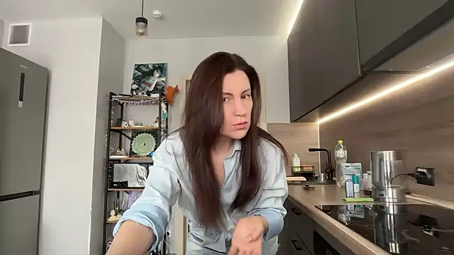 Snapshot of jainesummer chatting on March 5, 2026, 9:06 am jainesummer online show from March 5, 2026, 9:06 am