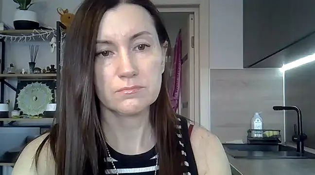 Snapshot of jainesummer chatting on February 5, 2025, 7:29 am jainesummer online show from February 5, 2025, 7:29 am