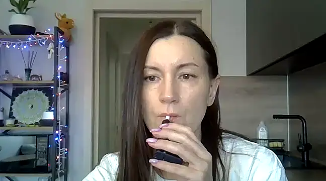 Snapshot of jainesummer chatting on February 7, 2025, 10:08 am jainesummer online show from February 7, 2025, 10:08 am