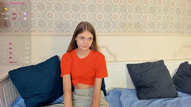 GlennaArras online show from December 3, 2024, 2:55 pm